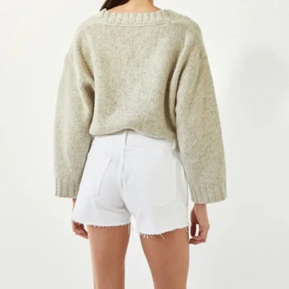 Frame Denim Le Simone Shorts in Rumpled Blanc Grind - Picture 4 of 12